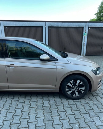 Volkswagen Polo cena 49000 przebieg: 113674, rok produkcji 2018 z Kraków małe 137